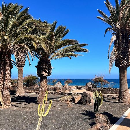 Sea View Villa Costa Teguise Bagian luar foto